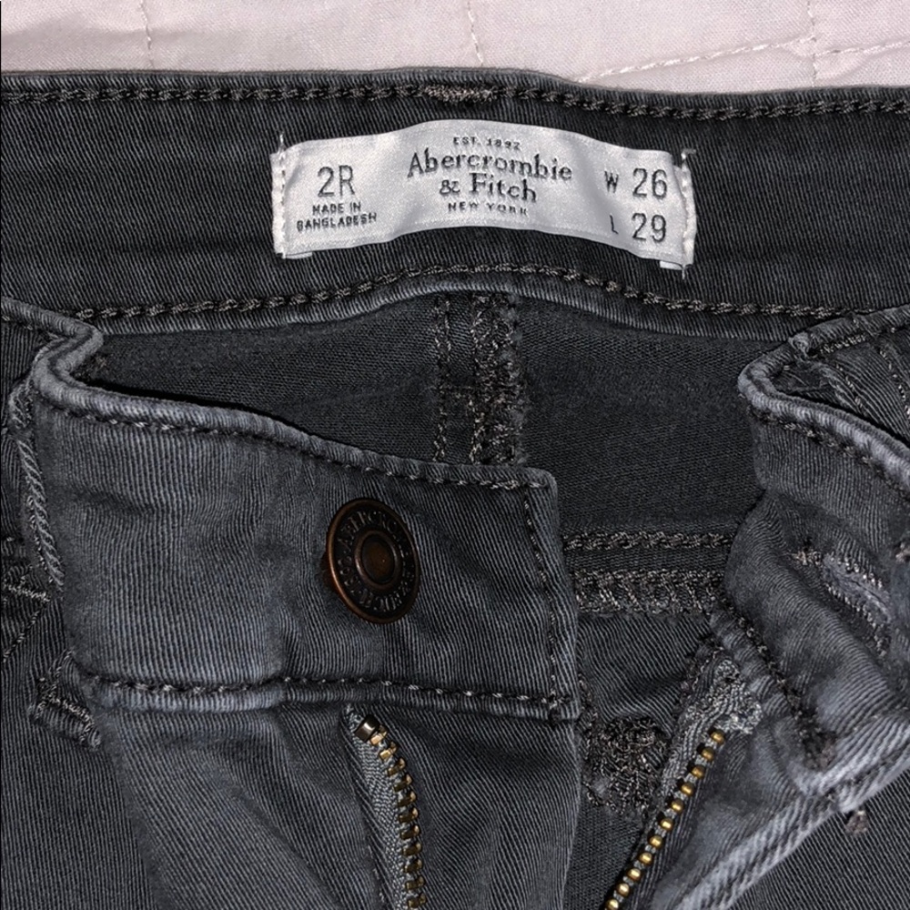 Hollister grey skinny jeans size 2R